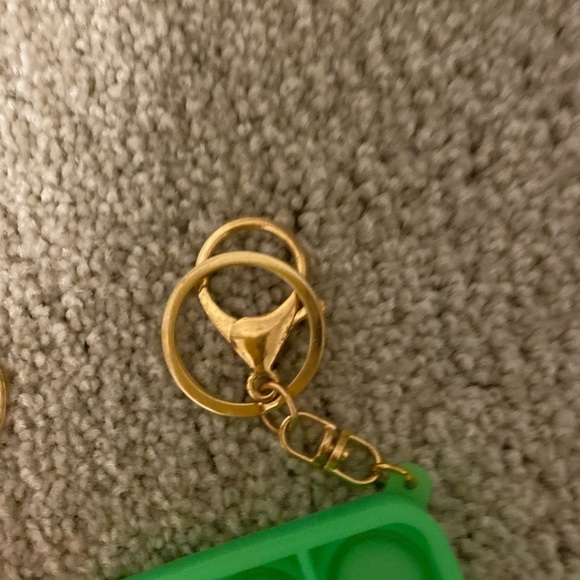 SET of 3 Pop Its - Picture 5 of 8